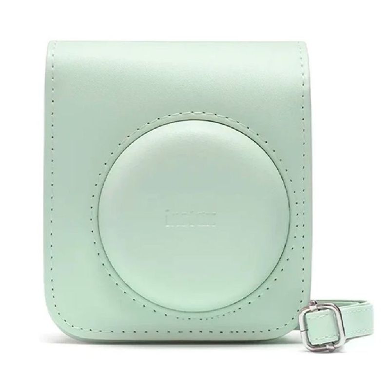 Estuche Instax Mini 12 Fujifilm verde con correa frontal