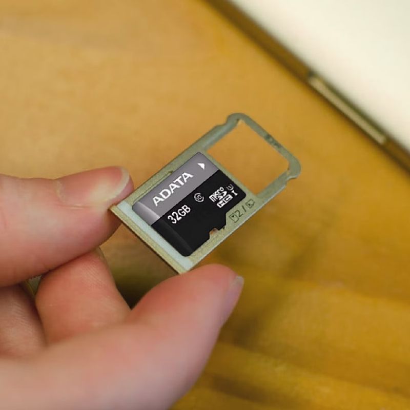 MicroSD Adata 32GB Clase 10 U1 con adaptador SD uso