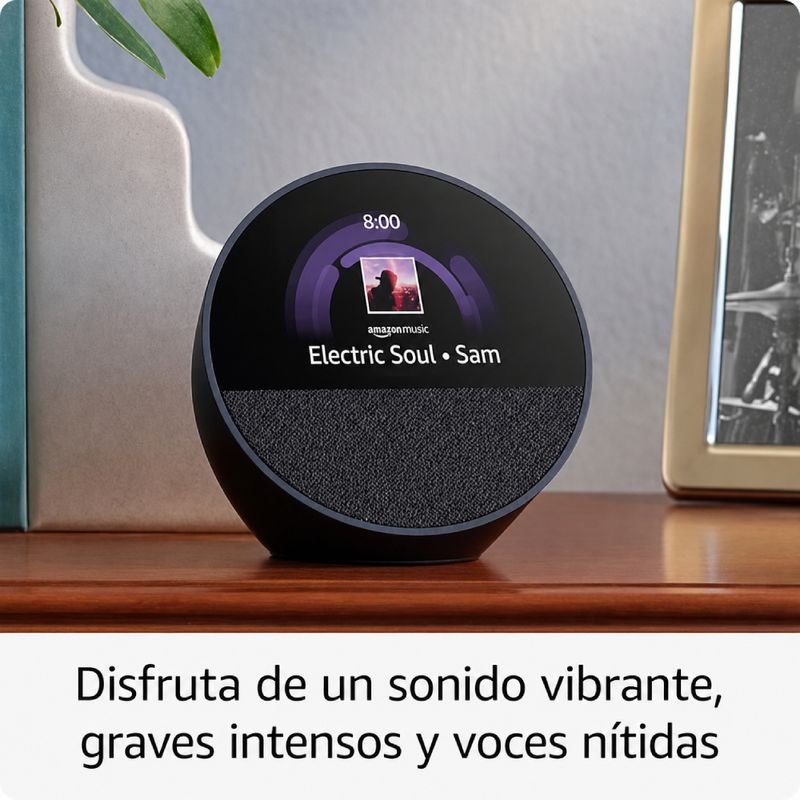 Bocina inteligente Amazon Echo Spot 2024 con Alexa Wi-Fi negro ambiente
